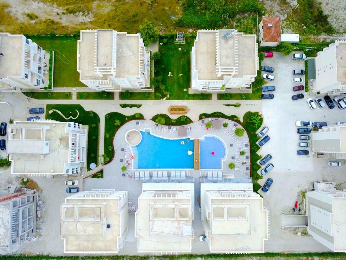 Madernas Bernad Apartment Orikum Buitenkant foto