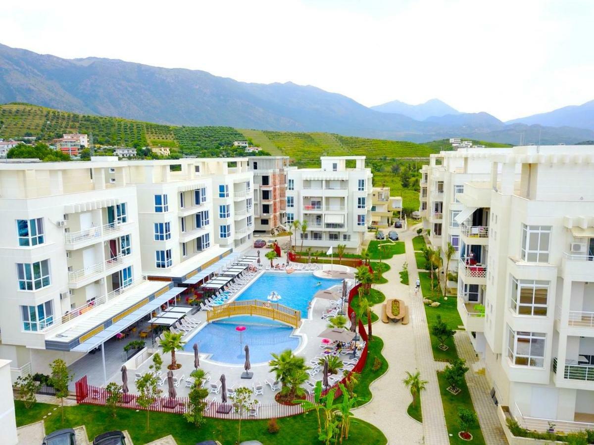 Madernas Bernad Apartment Orikum Buitenkant foto